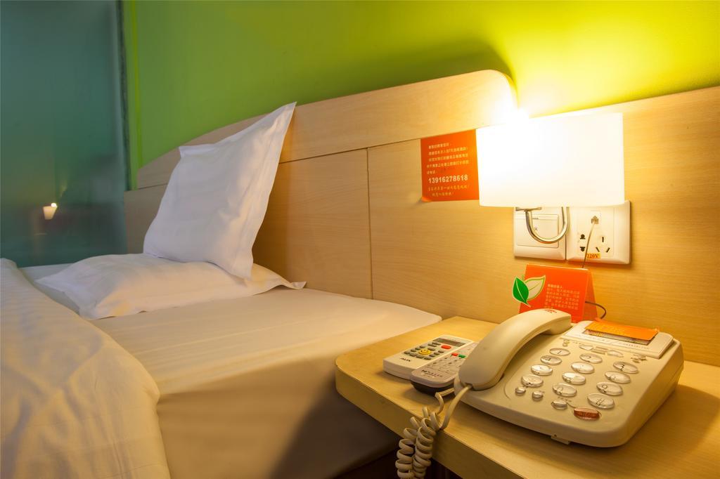7Days Inn Premium Guangzhou Tianhe West Tiyu Road Subway Station Quarto foto