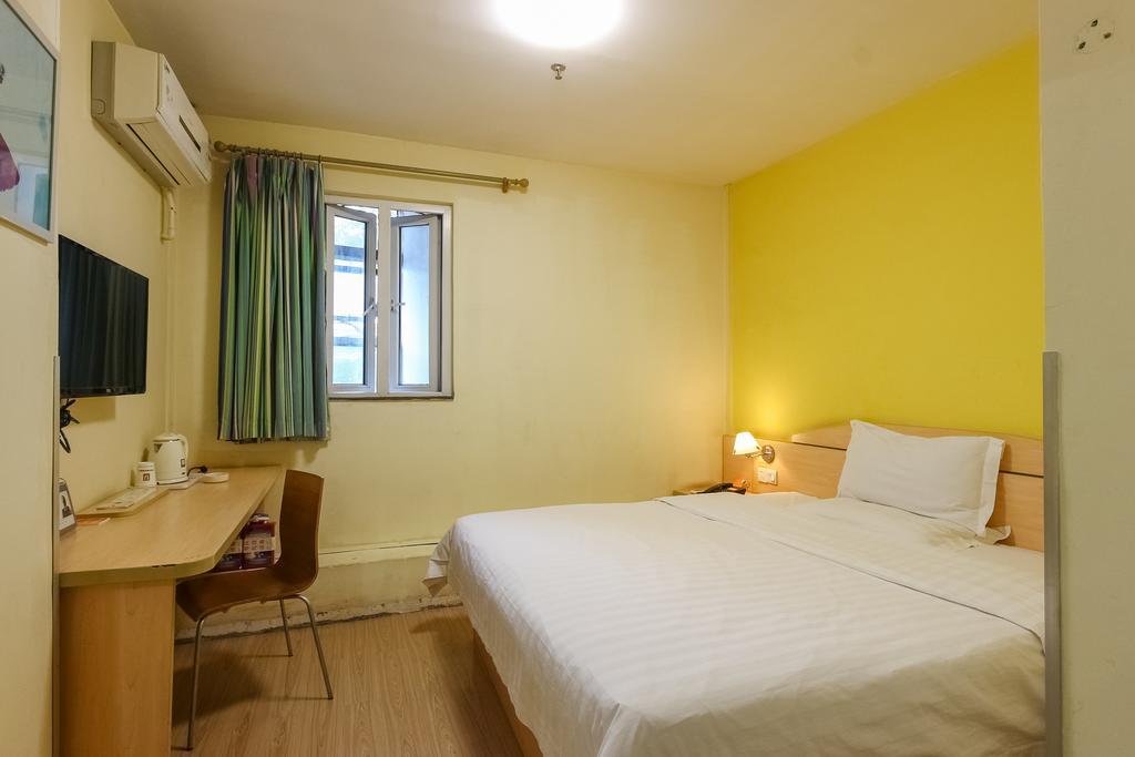7Days Inn Premium Guangzhou Tianhe West Tiyu Road Subway Station Exterior foto