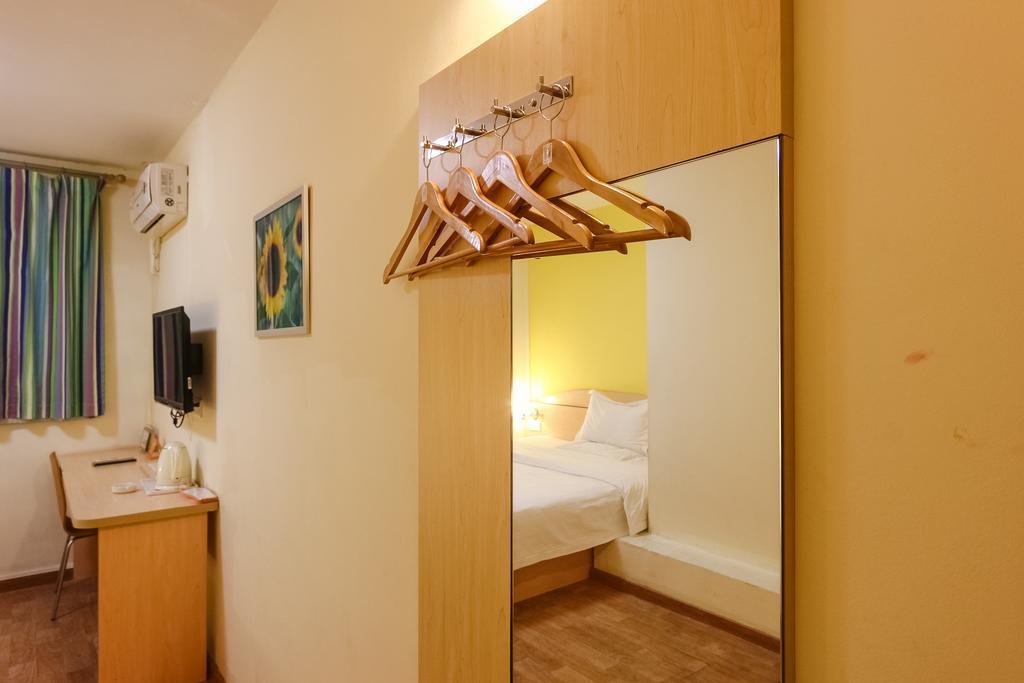 7Days Inn Premium Guangzhou Tianhe West Tiyu Road Subway Station Exterior foto